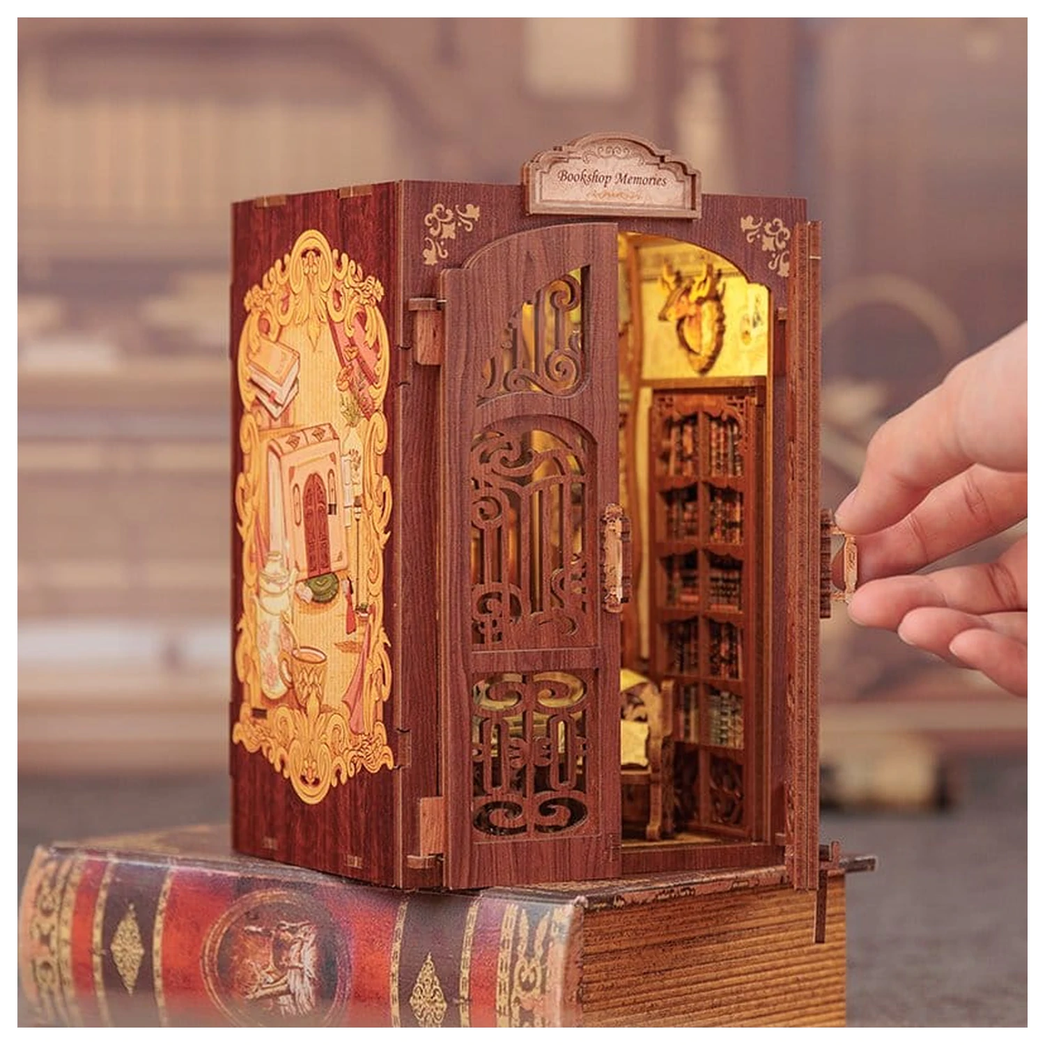 Book Nook Bookshop Memories 17 x 10 cm fotografii produktu