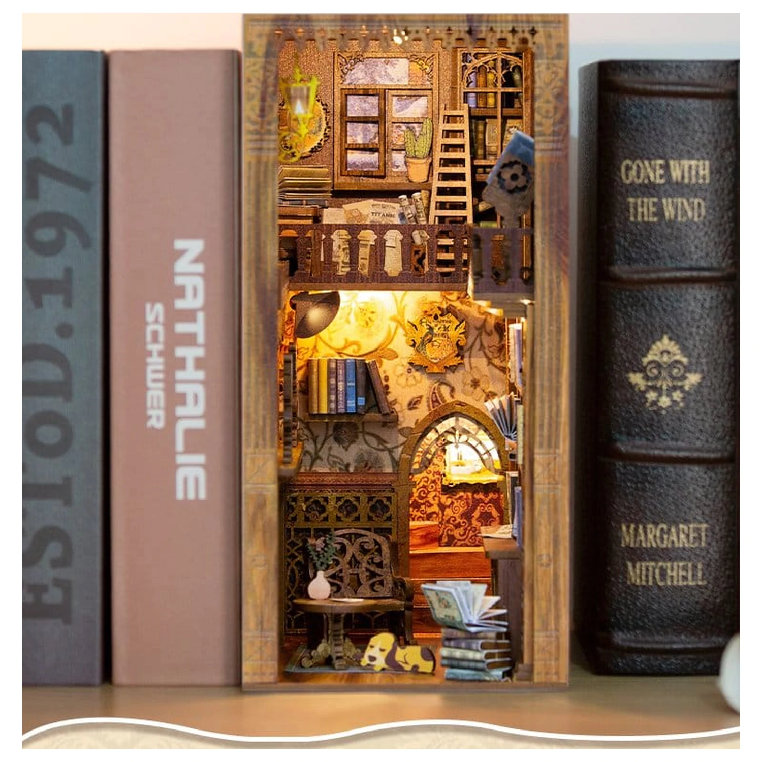 Book Nook Eternal Bookstore 23 x 11 cm fotografii produktu