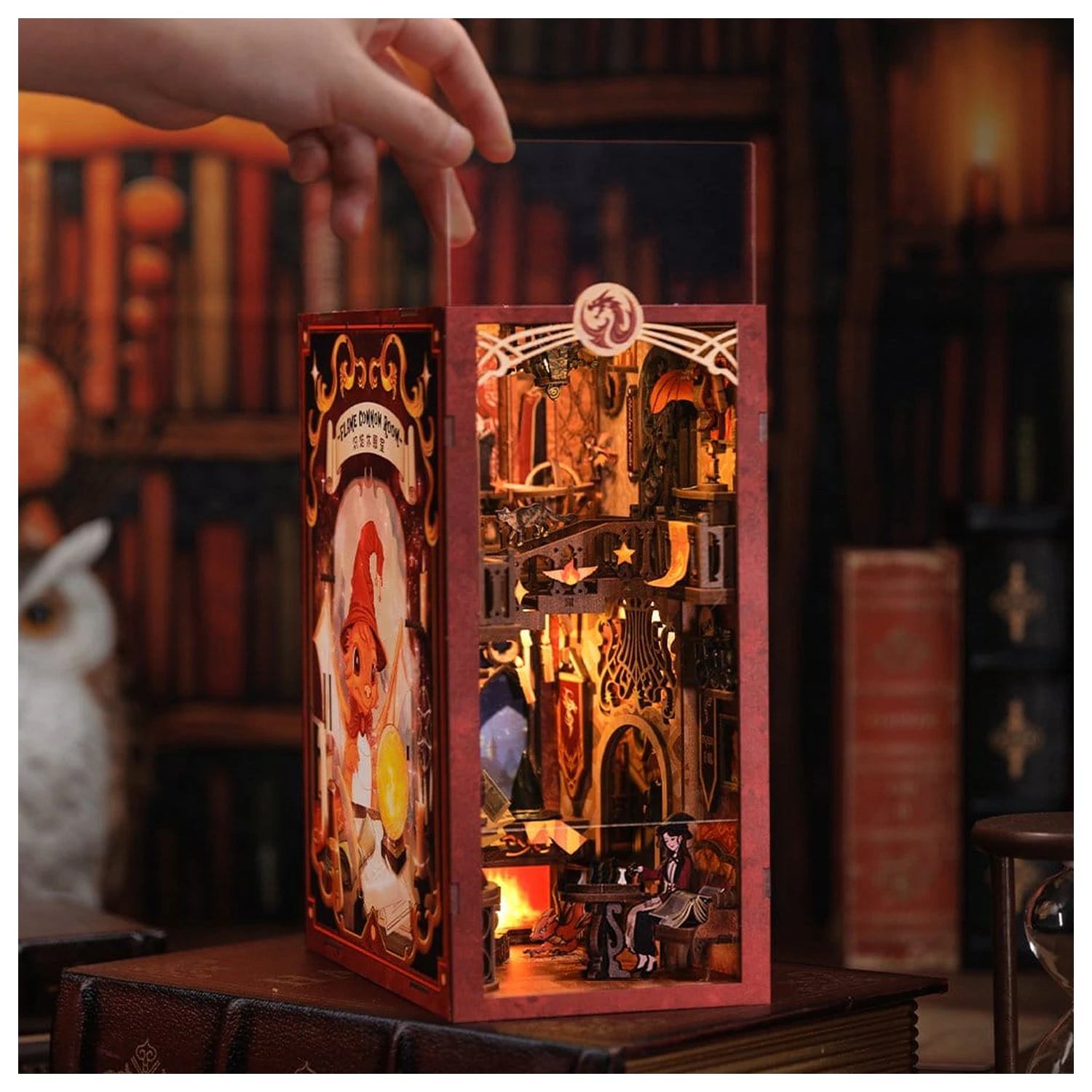 Book Nook Flame Common Room 23 x 11 cm fotografii produktu