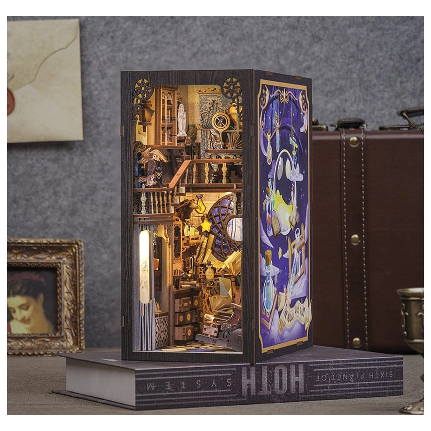 Book Nook Nebula Společenská místnost 23 x 11 cm fotografii produktu