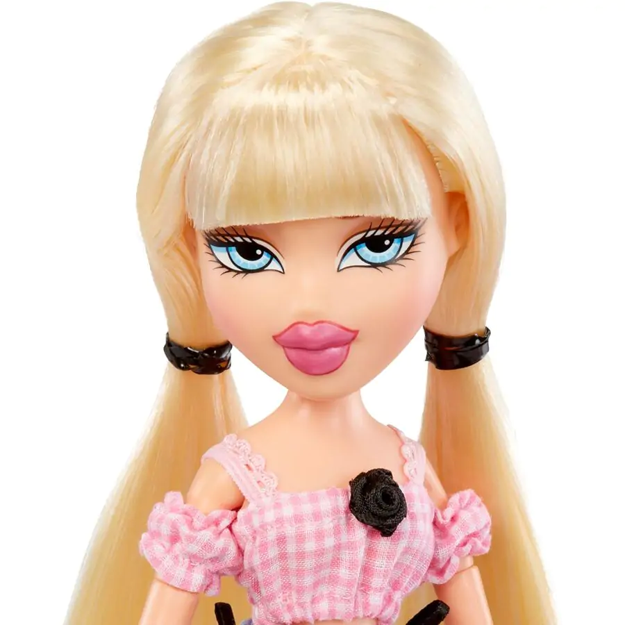 Bratz Goin Out Cloe panenka 25 cm fotografii produktu