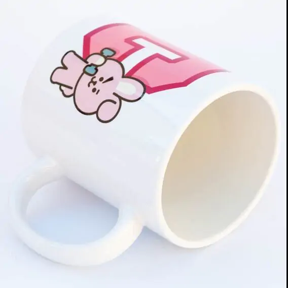 BT21 Cooky hrnek 330 ml fotografii produktu