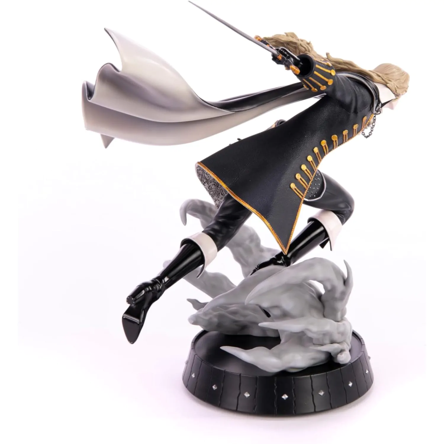 Socha Castlevania Symphony of the Night Dash Attack Alucard 30 cm fotografii produktu