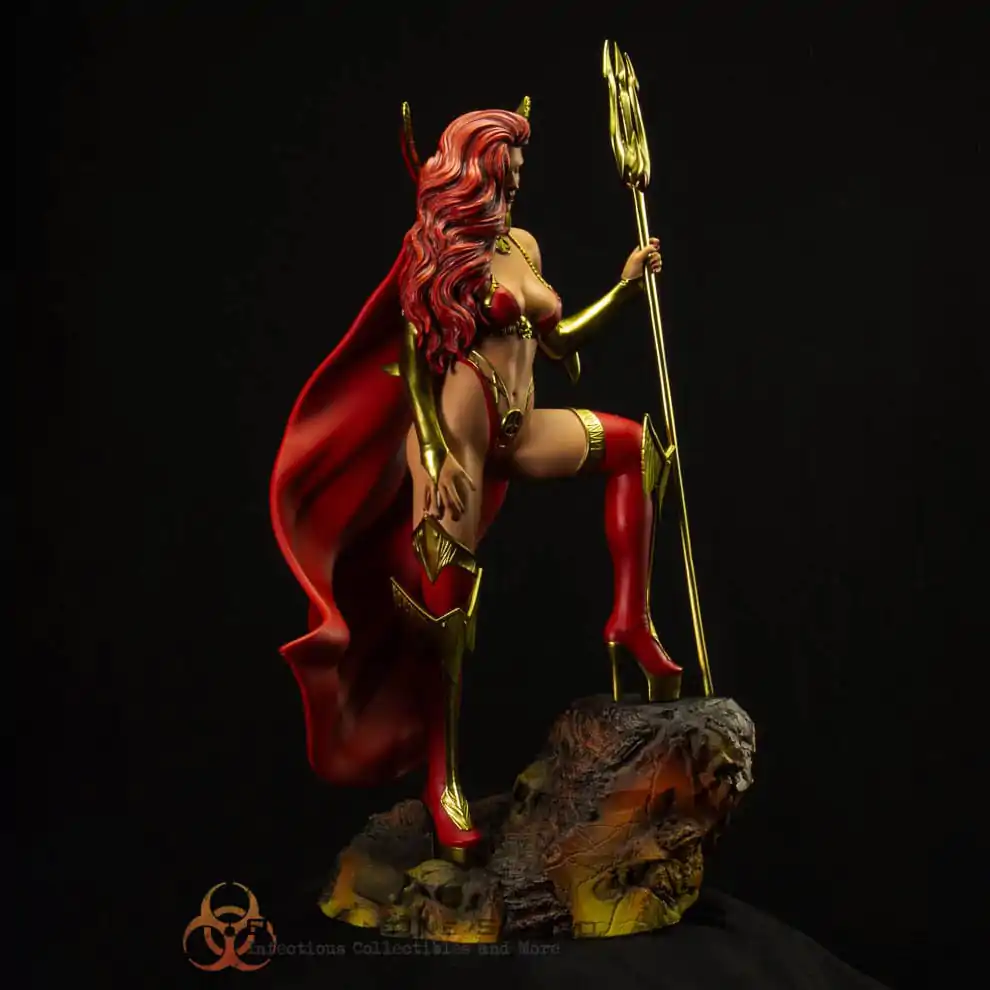 Coffin Comics socha 1/5 Lady Satanus 43 cm fotografii produktu