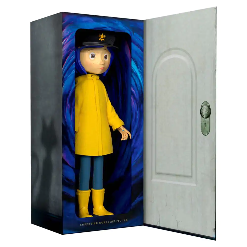 Coraline Supersize Vinyl Akční figurka Coraline s kloboukem (Knoflíkové oči) 40 cm fotografii produktu