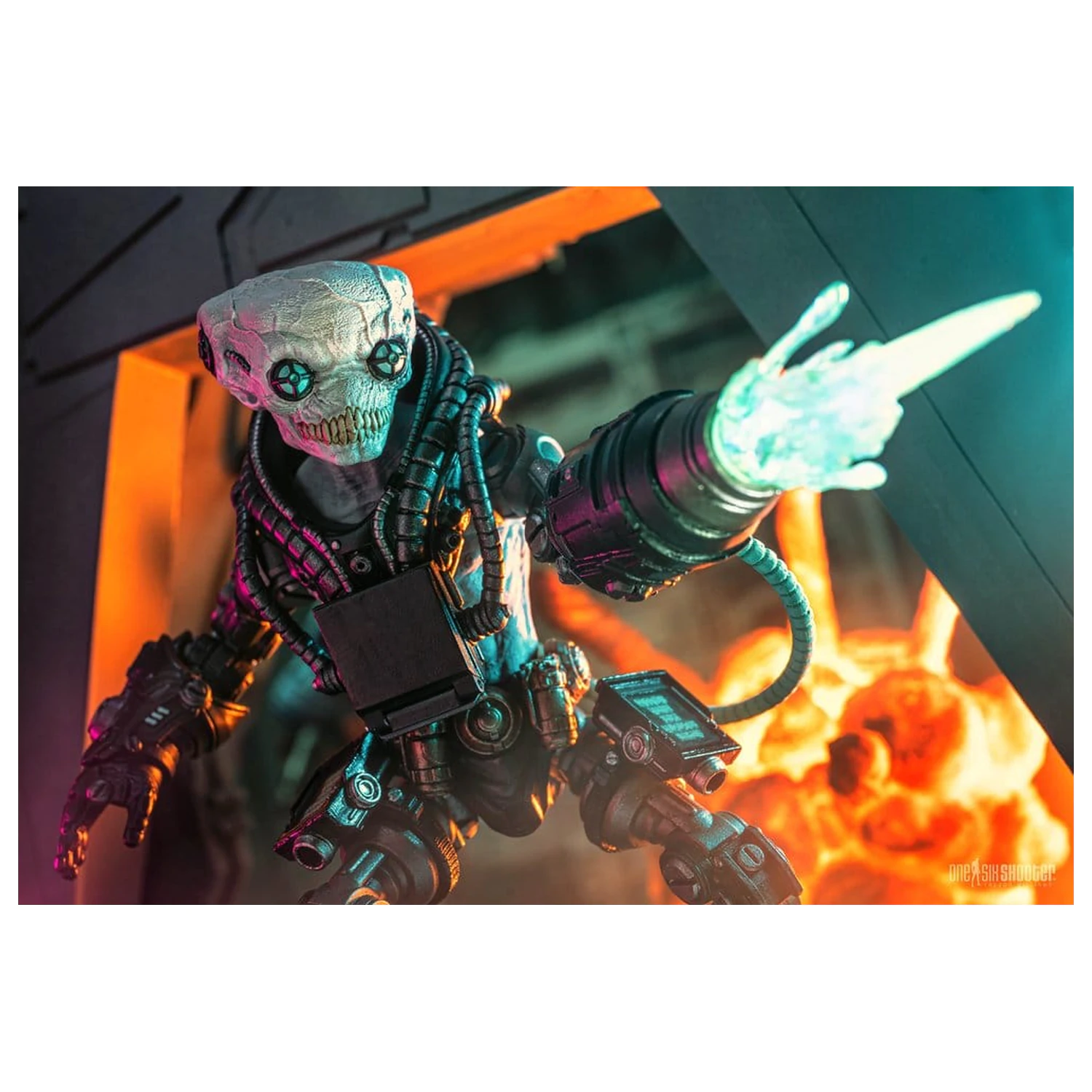 Cosmic Legions Mortal Thorn akční figurka Brainer fotografii produktu