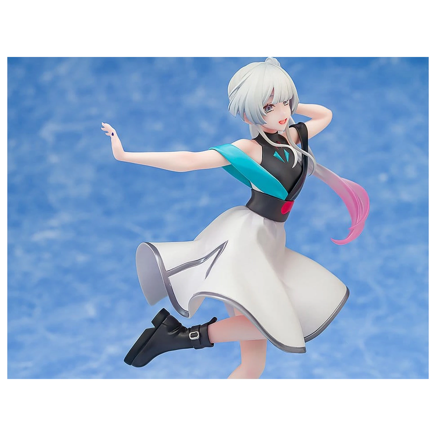 Cosmic Princess Kaguya! PVC figurka Yachiyo Runami: Collaboration Concert Ver. 17 cm fotografii produktu