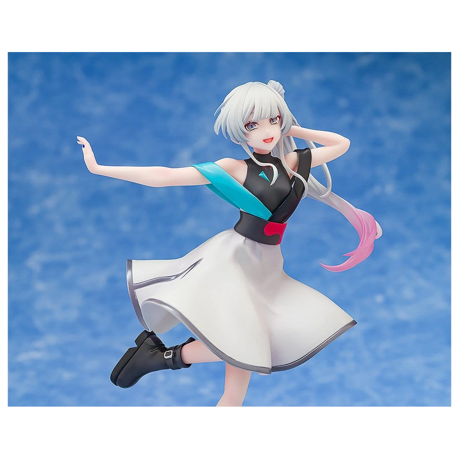 Cosmic Princess Kaguya! PVC figurka Yachiyo Runami: Collaboration Concert Ver. 17 cm fotografii produktu