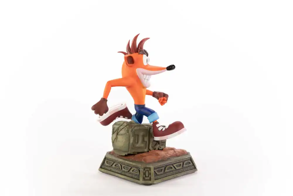 Crash Bandicoot Socha Crash Bandicoot Classic 32 cm fotografii produktu