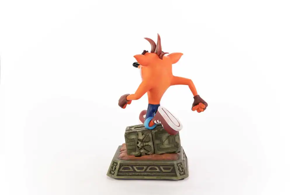 Crash Bandicoot Socha Crash Bandicoot Classic 32 cm fotografii produktu
