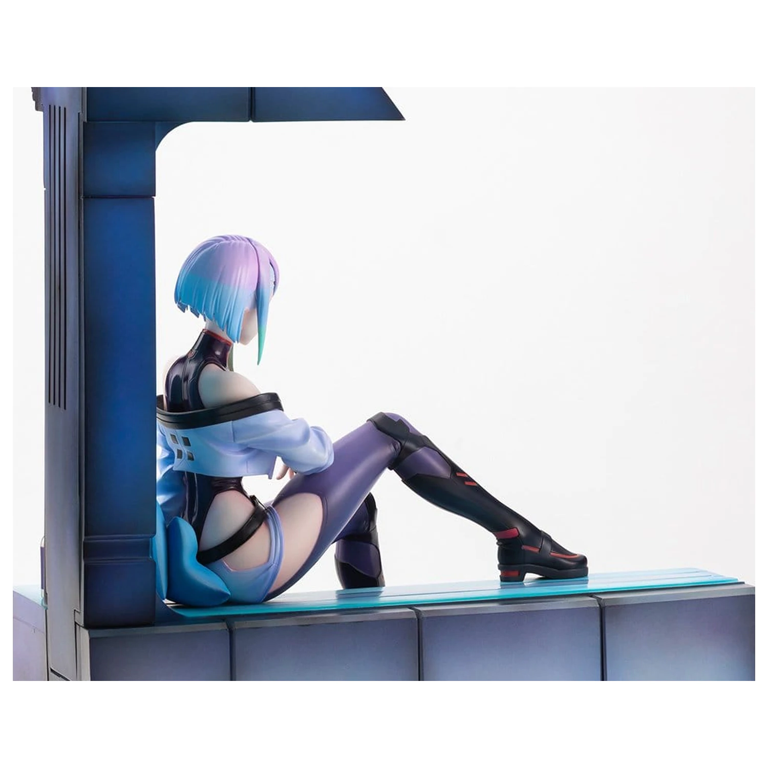 Cyberpunk: Edgerunners PVC figurka 1/7 Lucy 28 cm fotografii produktu