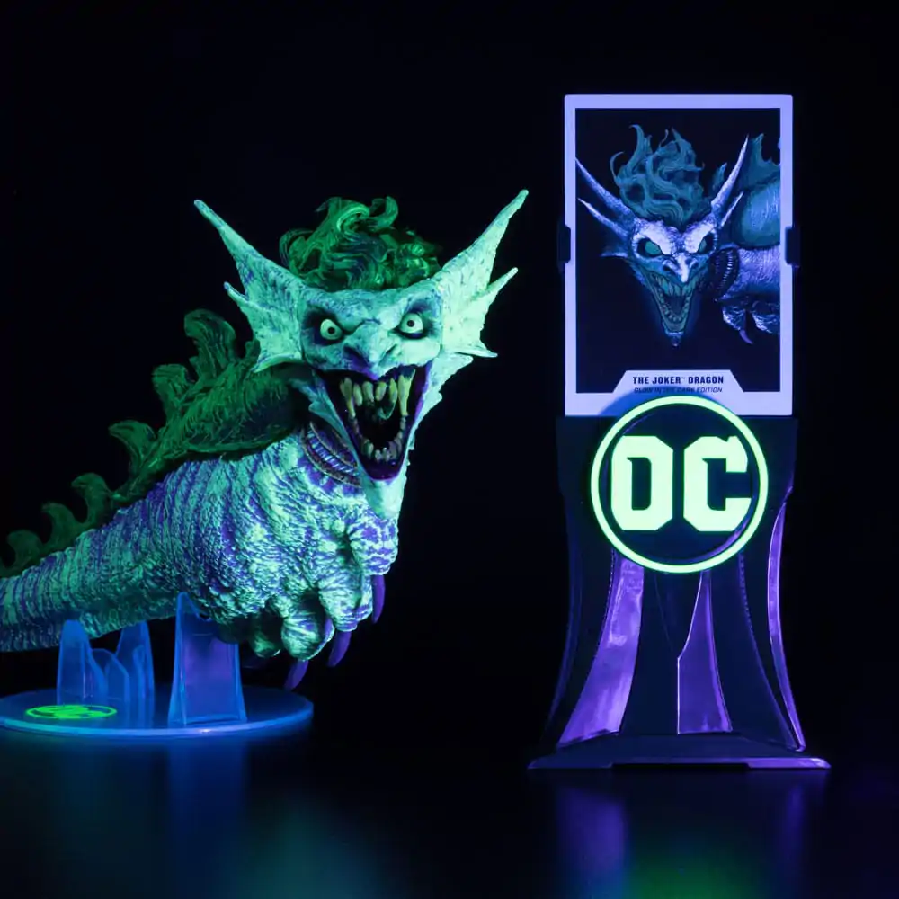 Dark Nights: Metal DC Multiverse akční figurka The Joker Dragon svítící ve tmě edice (Gold Label) 25 cm fotografii produktu