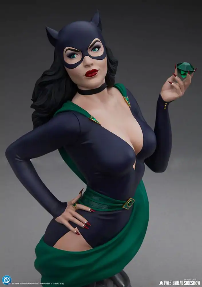 DC Comics Busta 1/3 Catwoman 39 cm fotografii produktu
