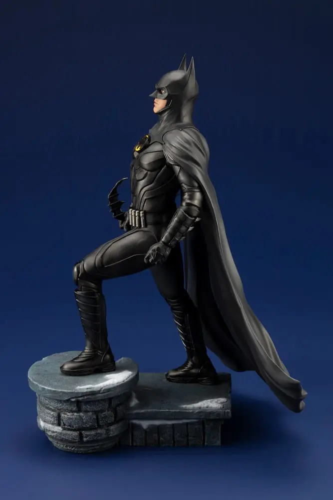 DC Comics ARTFX PVC socha 1/6 The Flash Movie Batman 34 cm fotografii produktu