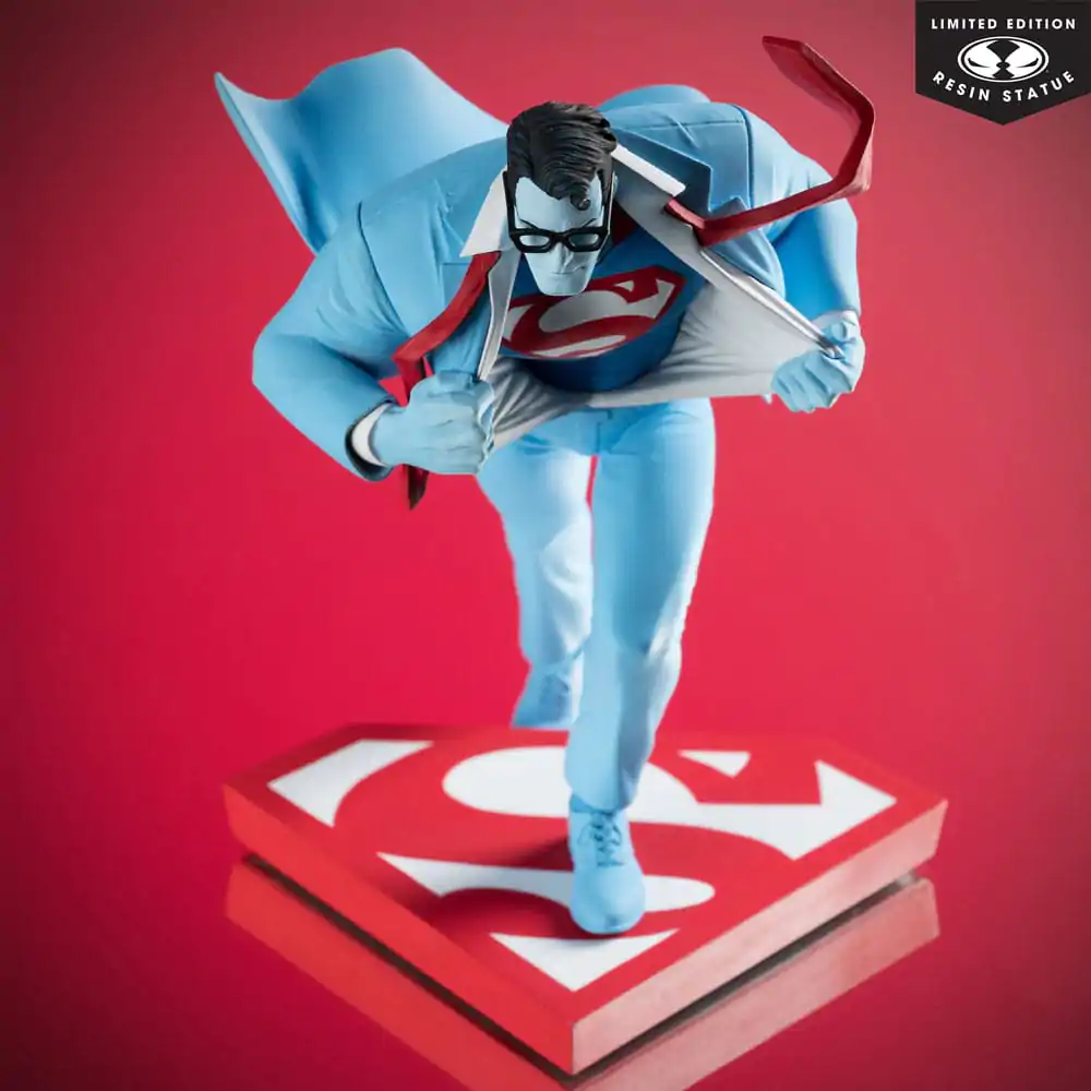 DC Direct Socha 1/10 Superman Red and Blue: Superman by Clayton Henry Limitovaná Edice 16 cm fotografii produktu