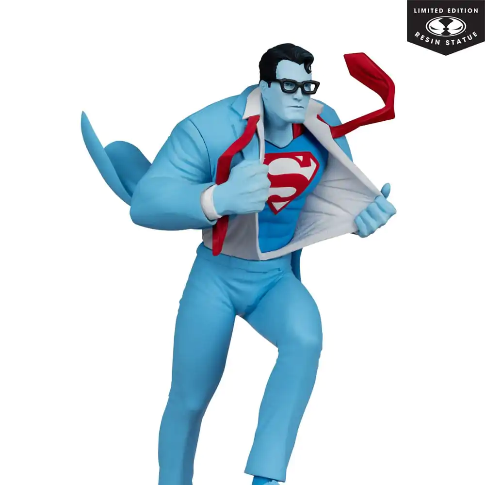DC Direct Socha 1/10 Superman Red and Blue: Superman by Clayton Henry Limitovaná Edice 16 cm fotografii produktu