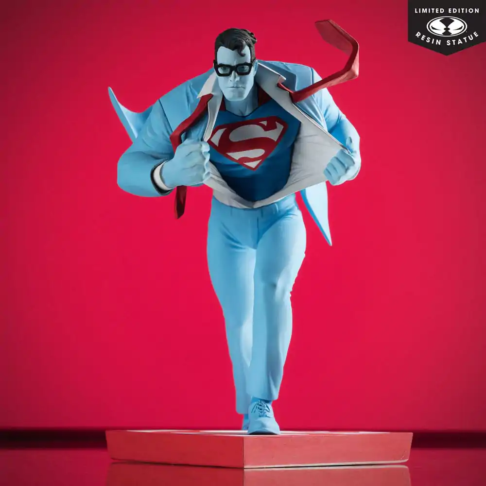 DC Direct Socha 1/10 Superman Red and Blue: Superman by Clayton Henry Limitovaná Edice 16 cm fotografii produktu