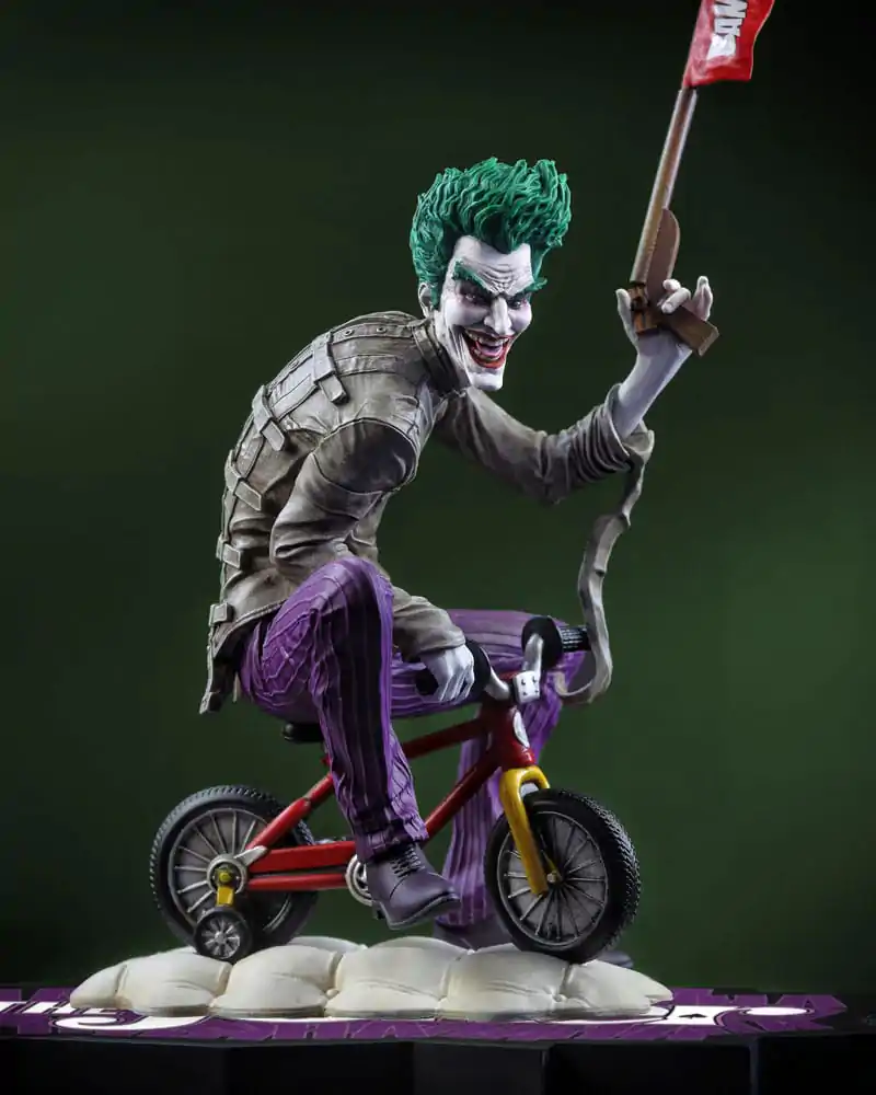 DC Direct Resinová Socha 1/10 The Joker: Purple Craze - The Joker by Andrea Sorrentino 18 cm fotografii produktu