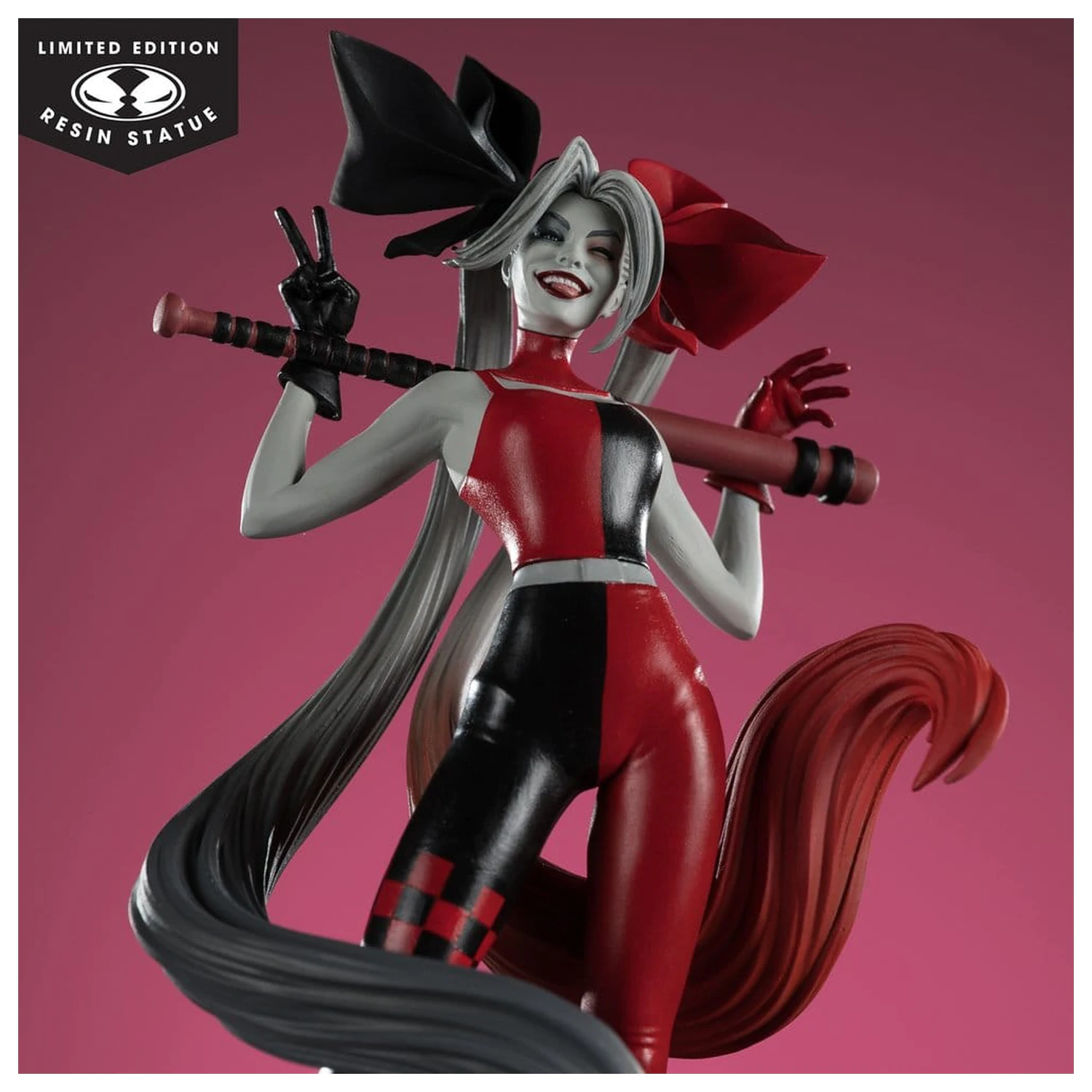 DC Direct Harley Quinn: Red, White & Black soška 1/10 Harley Quinn od Alex Garner 21 cm fotografii produktu