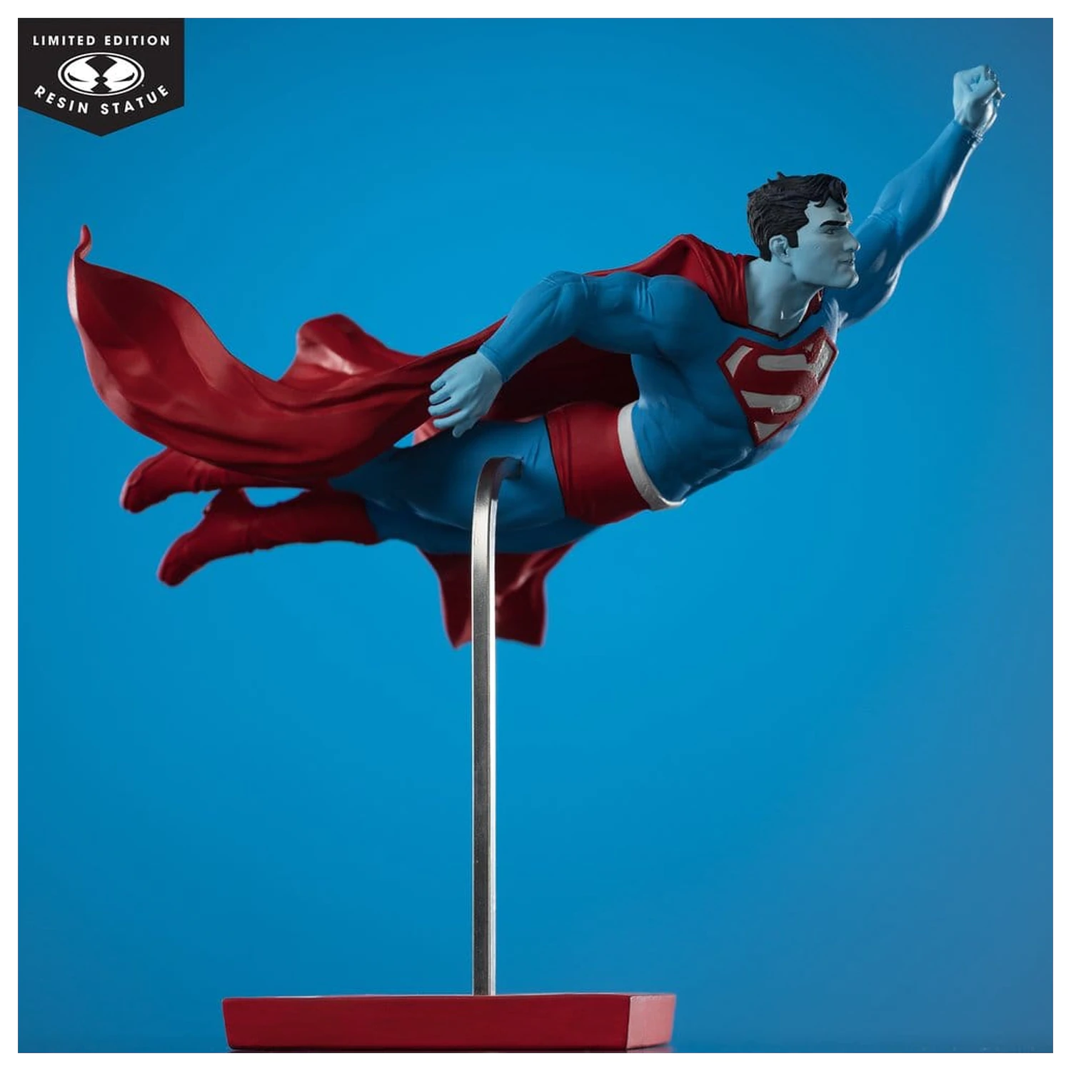 DC Direct Superman Red & Blue socha 1/10 Superman by Lee Bermejo 26 cm fotografii produktu