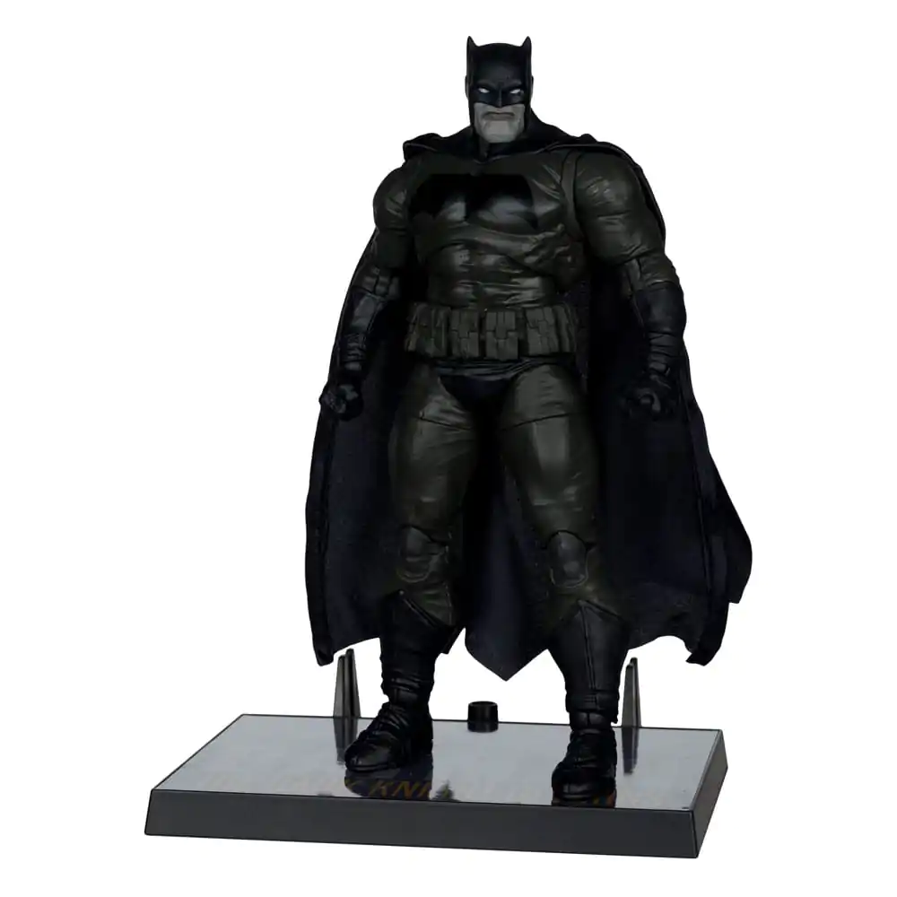 DC Multiverse McFarlane Cover Recreations Akční figurka Batman (Batman: The Dark Knight Returns #1) (Gold Label) 18 cm fotografii produktu