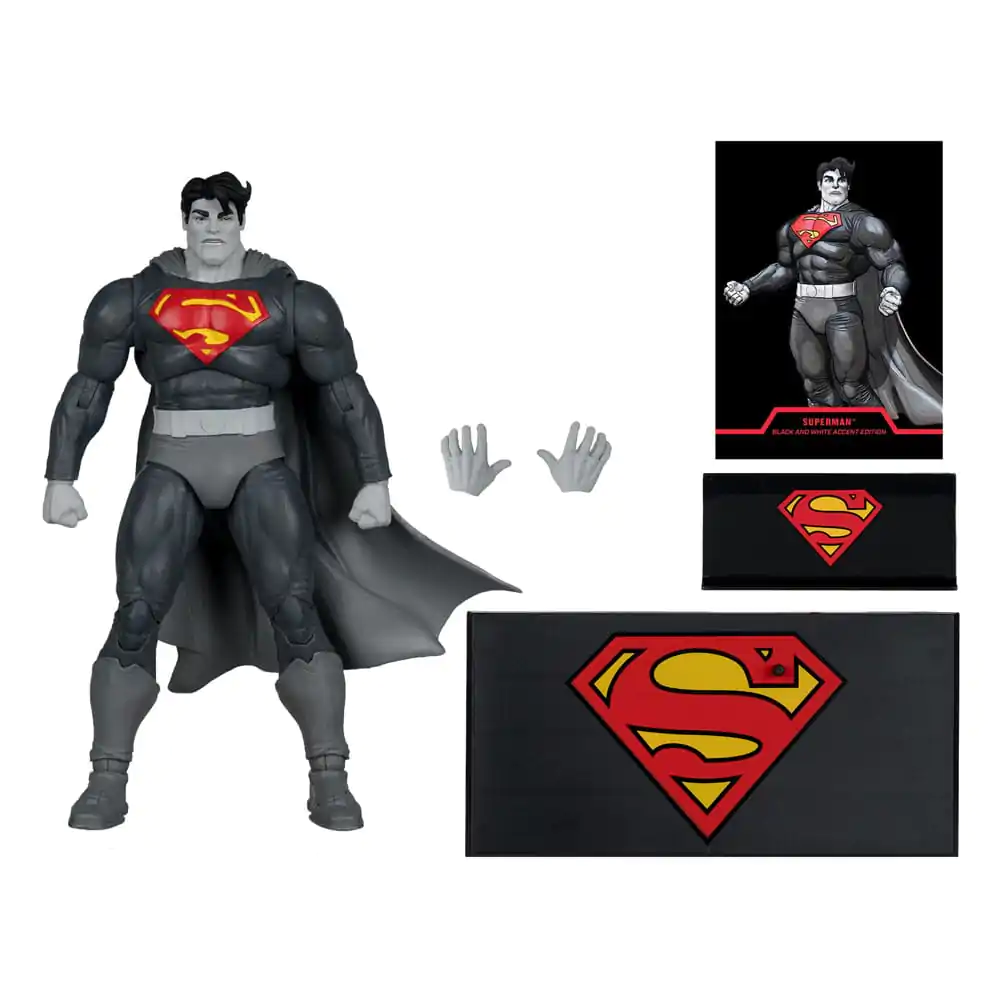 DC Multiverse Akční figurka Superman (The Dark Knight Returns) (Black & White Accent Edition) (Gold Label) 18 cm fotografii produktu