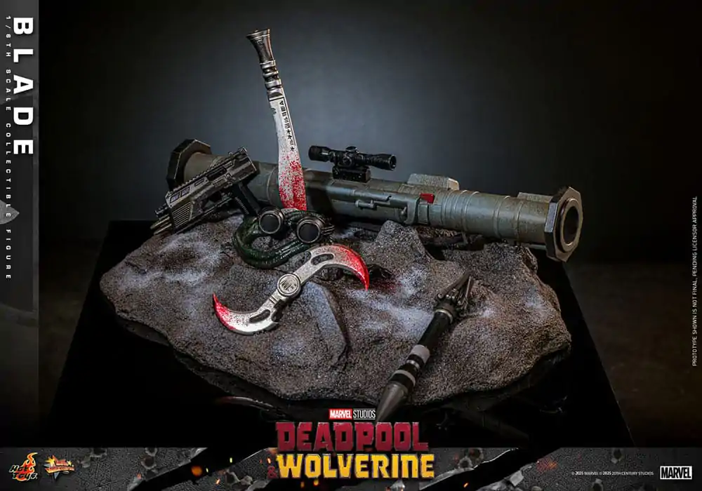 Deadpool & Wolverine Movie Masterpiece akční figurka 1/6 Blade 30 cm fotografii produktu