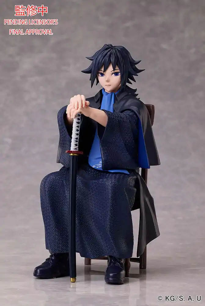 Demon Slayer: Kimetsu no Yaiba Statue Giyu Tomioka 16 cm fotografii produktu