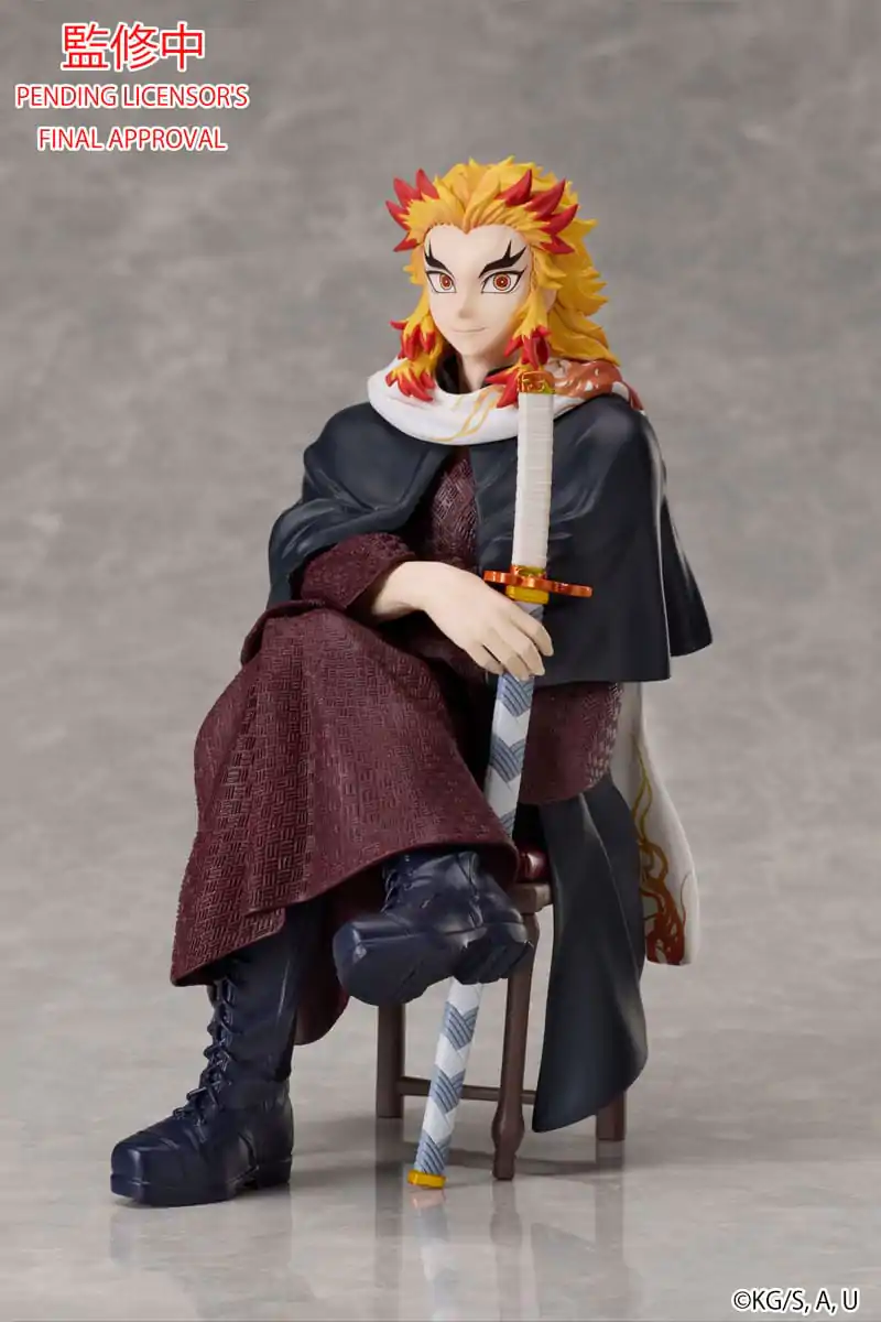 Demon Slayer: Kimetsu no Yaiba Soška Kyojuro Rengoku 16 cm fotografii produktu