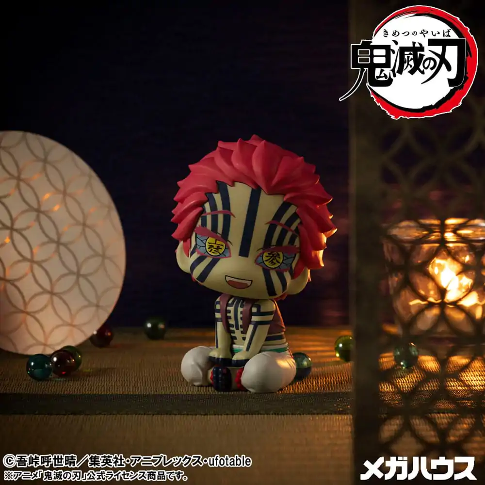 Demon Slayer: Kimetsu no Yaiba Look Up PVC Socha Akaza (s dárkem) 11 cm fotografii produktu