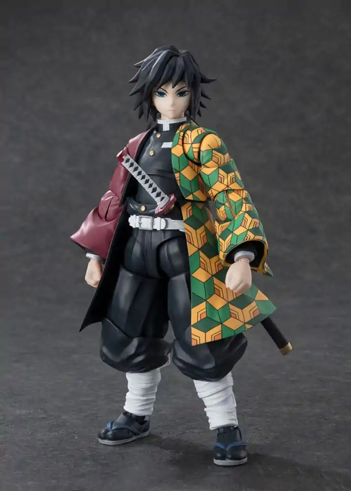 Demon Slayer: Kimetsu no Yaiba S.H. Figuarts akční figurka Giyu Tomioka 15 cm fotografii produktu