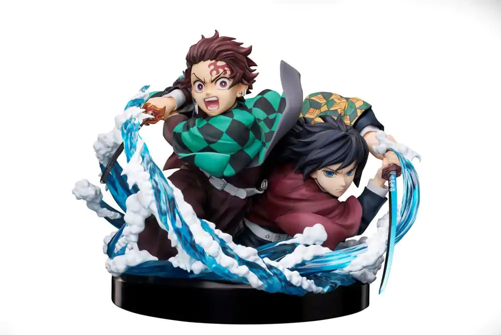 Demon Slayer: Kimetsu no Yaiba PVC soška Tanjiro & Giyuu 13 cm fotografii produktu