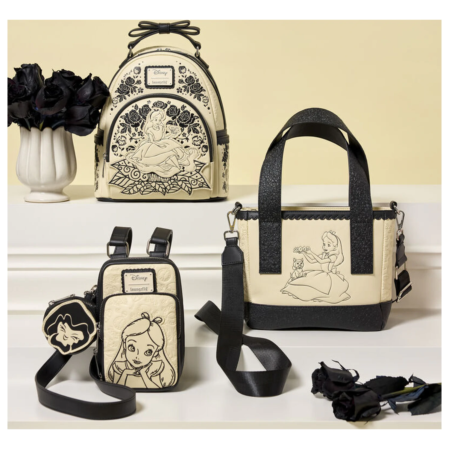 Disney Alice in Wonderland Květinový batoh 26cm fotografii produktu