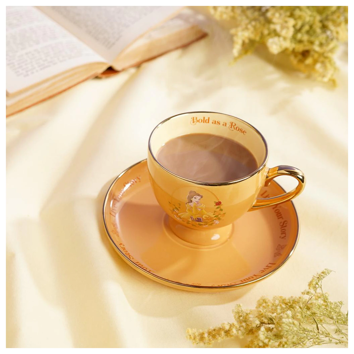 Disney Princess Belle čajový šálek + podšálek 207 ml fotografii produktu