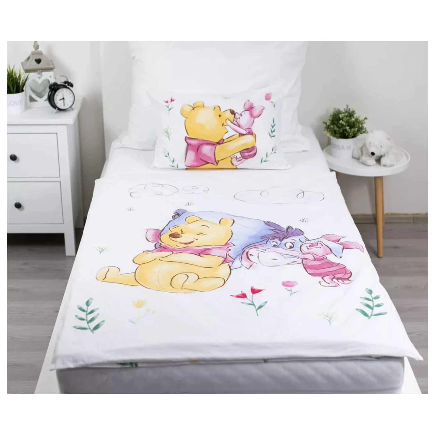 Disney Winnie the Pooh Pooh Hugs dětská souprava povlečení pro batolata fotografii produktu