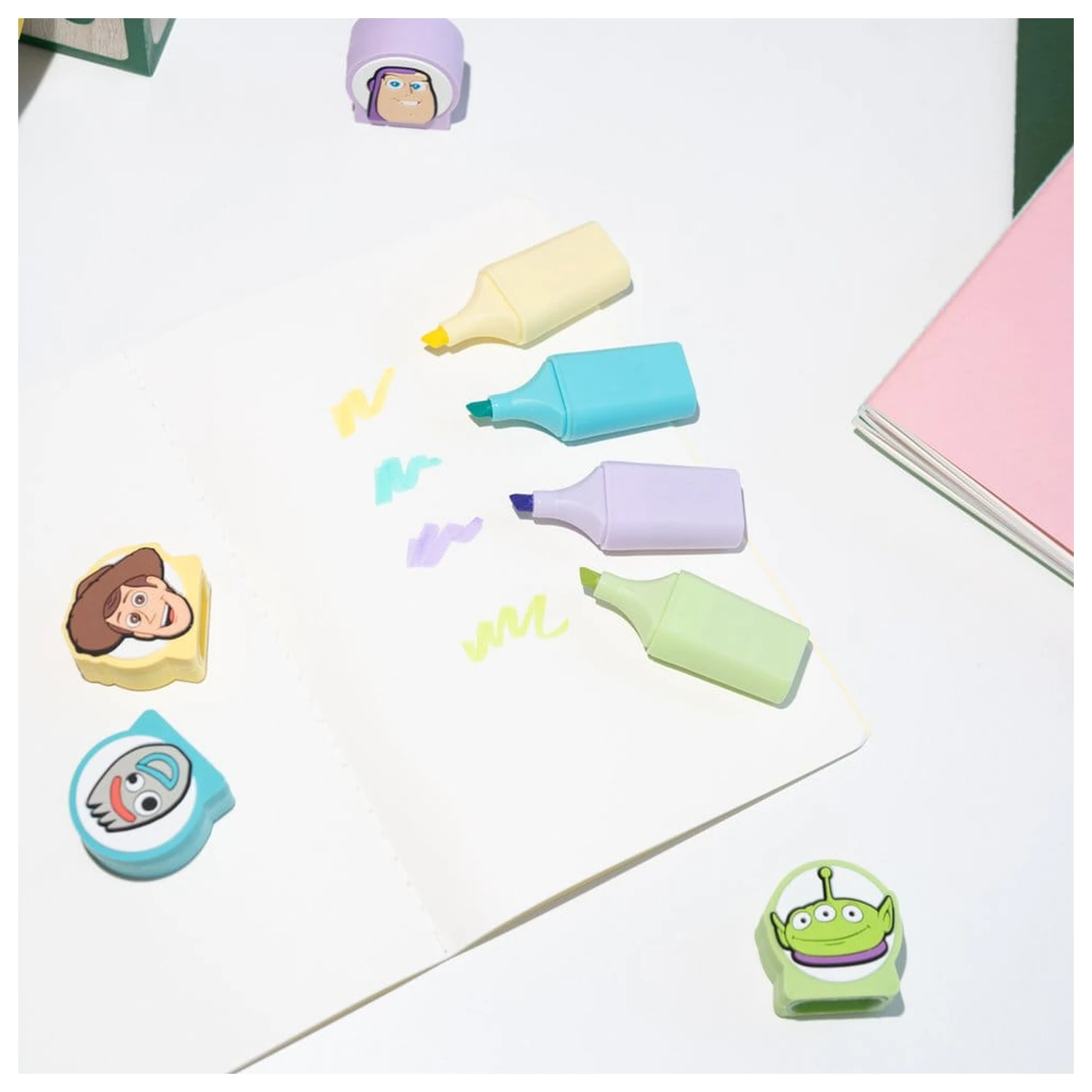 Disney Pixar Toy Story sada 4 zvýrazňovačů s ozdobou fotografii produktu