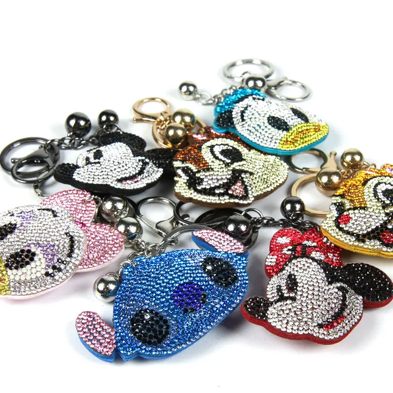 Disney Stitch prémiová klíčenka fotografii produktu