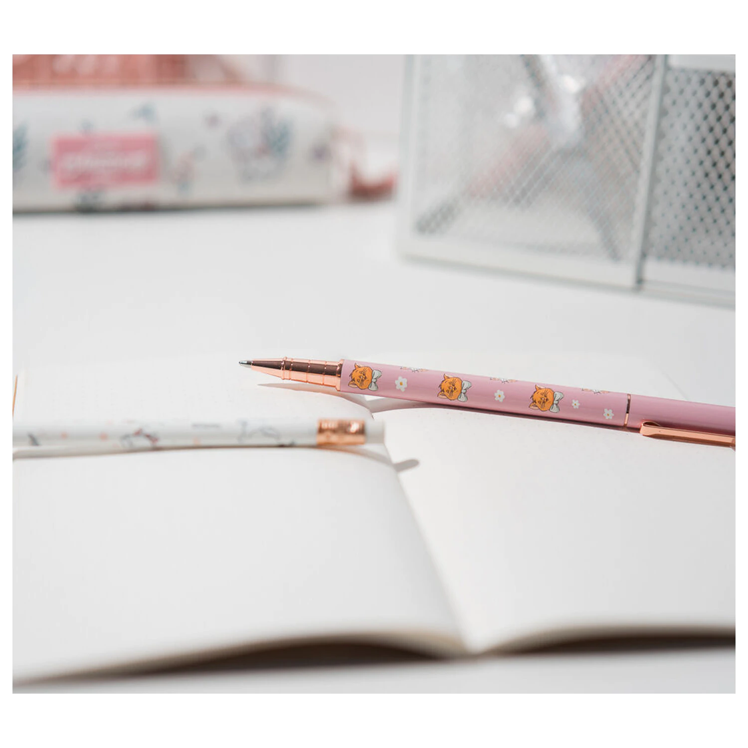 Disney The Aristocats Bonjour Marie Set pouzdro na tužky + pero + tužka fotografii produktu