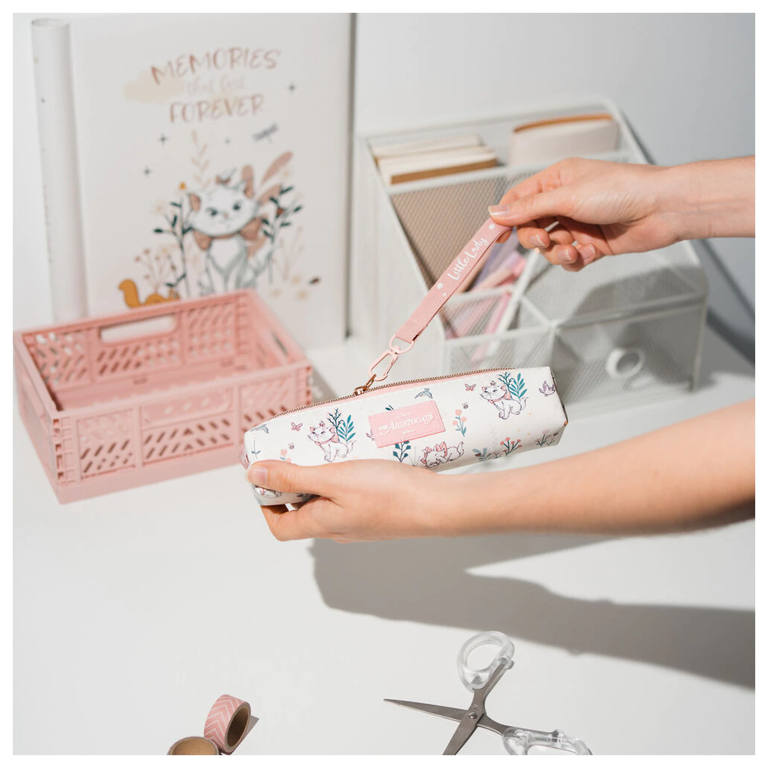 Disney The Aristocats Bonjour Marie Set pouzdro na tužky + pero + tužka fotografii produktu