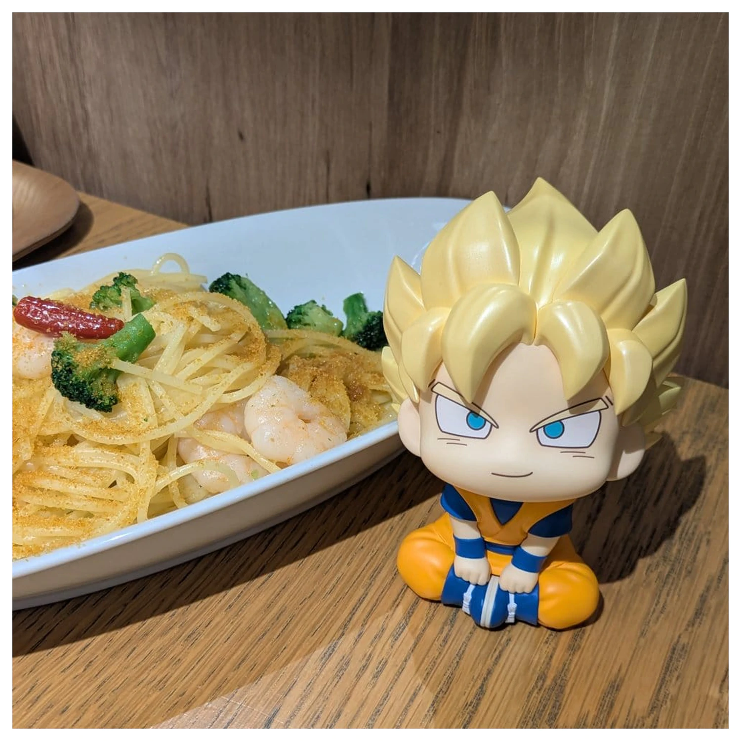 Dragon Ball DAIMA Look Up PVC Figurky 2-Pack Super Saiyan Son Goku (mini) & Super Saiyan Vegeta (mini) 11 cm (s dárkem) fotografii produktu