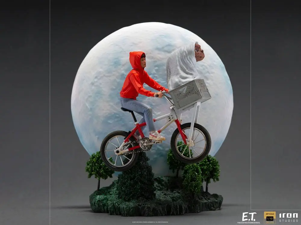 E.T. the Extra-Terrestrial Deluxe Art Scale Statue 1/10 E.T. & Elliot 27 cm Sběratelská soška fotografii produktu