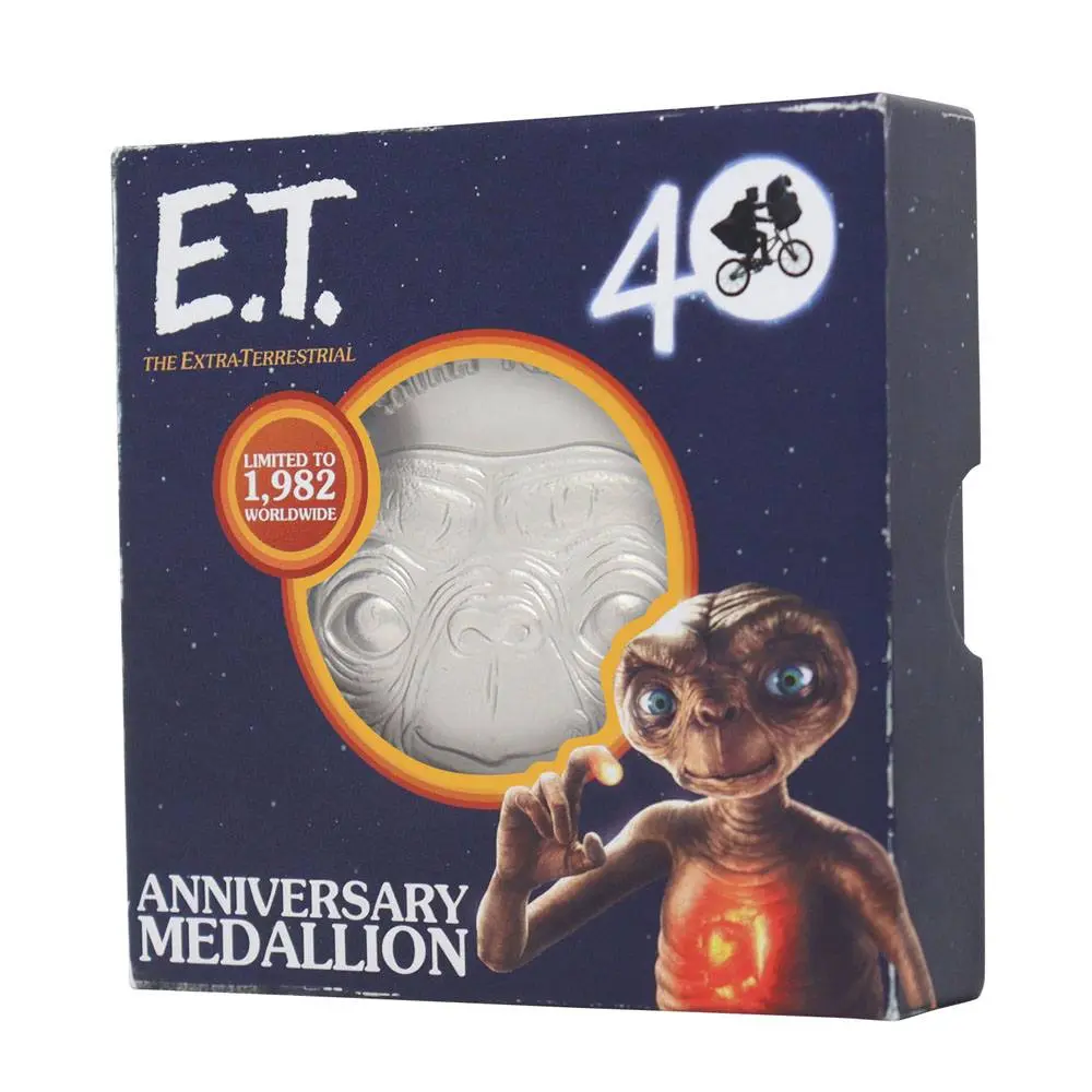 E.T. the Extra-Terrestrial Medailon E.T. 40. výročí Limitovaná edice Medailon fotografii produktu