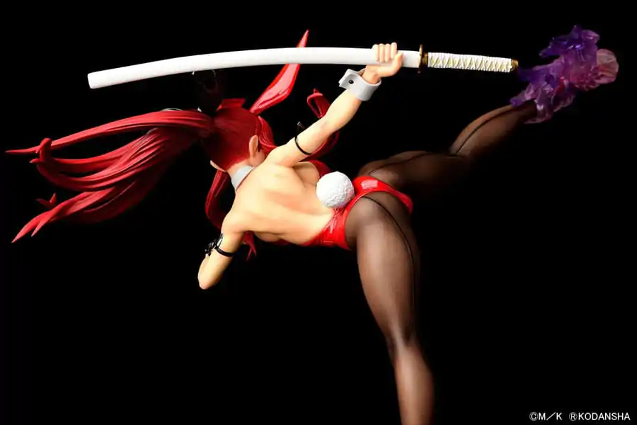 Fairy Tail Statue 1/6 Erza Scarlet High Kick Crimson Bunny Ver. 37 cm Socha fotografii produktu