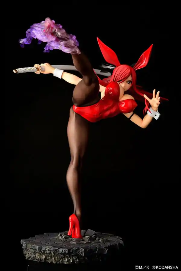 Fairy Tail Statue 1/6 Erza Scarlet High Kick Crimson Bunny Ver. 37 cm Socha fotografii produktu