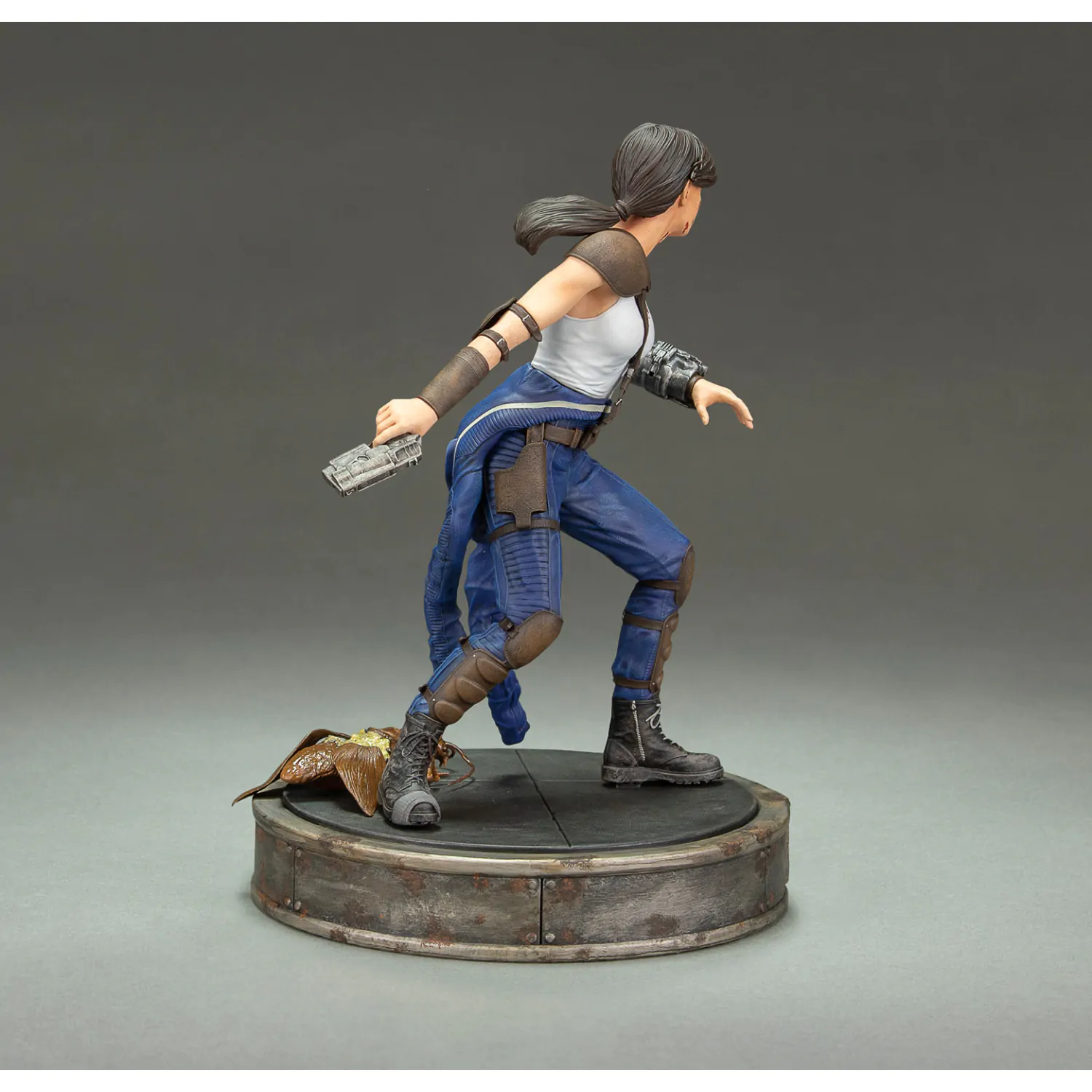 Fallout PVC soška Lucy 18 cm fotografii produktu