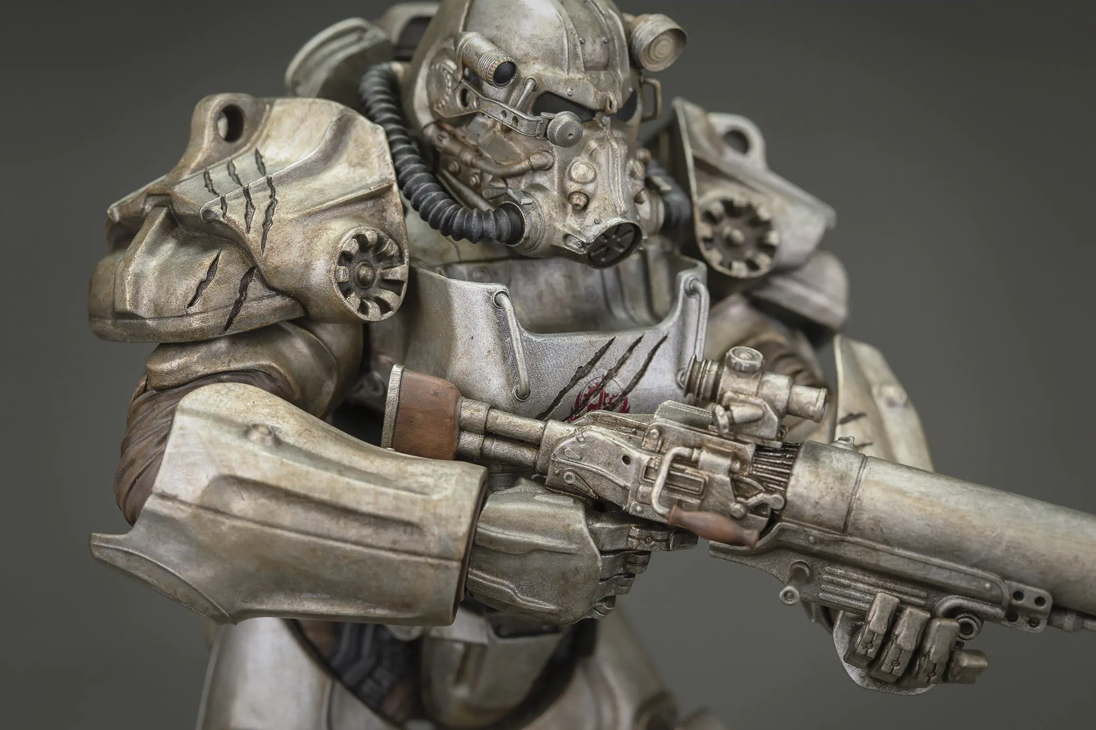 Fallout PVC Socha Maximus 25 cm fotografii produktu