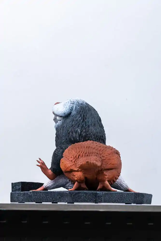 Fantastic Beasts Socha v životní velikosti Niffler 2 22 cm fotografii produktu