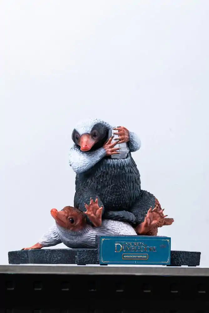 Fantastic Beasts Socha v životní velikosti Niffler 2 22 cm fotografii produktu