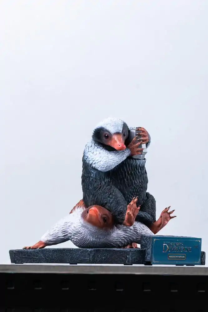 Fantastic Beasts Socha v životní velikosti Niffler 2 22 cm fotografii produktu