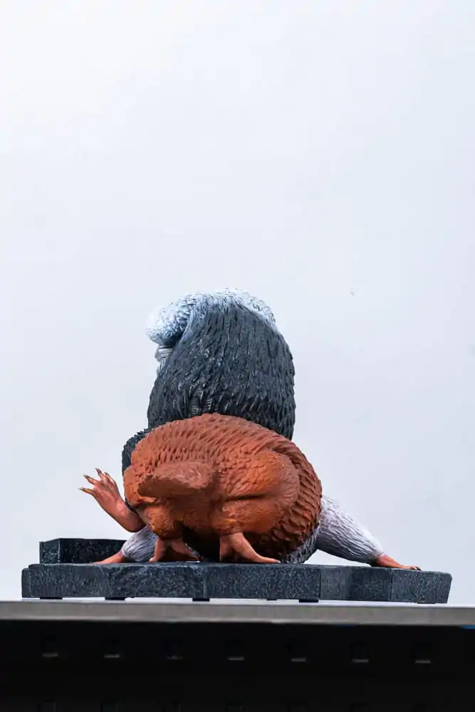 Fantastic Beasts Socha v životní velikosti Niffler 2 22 cm fotografii produktu